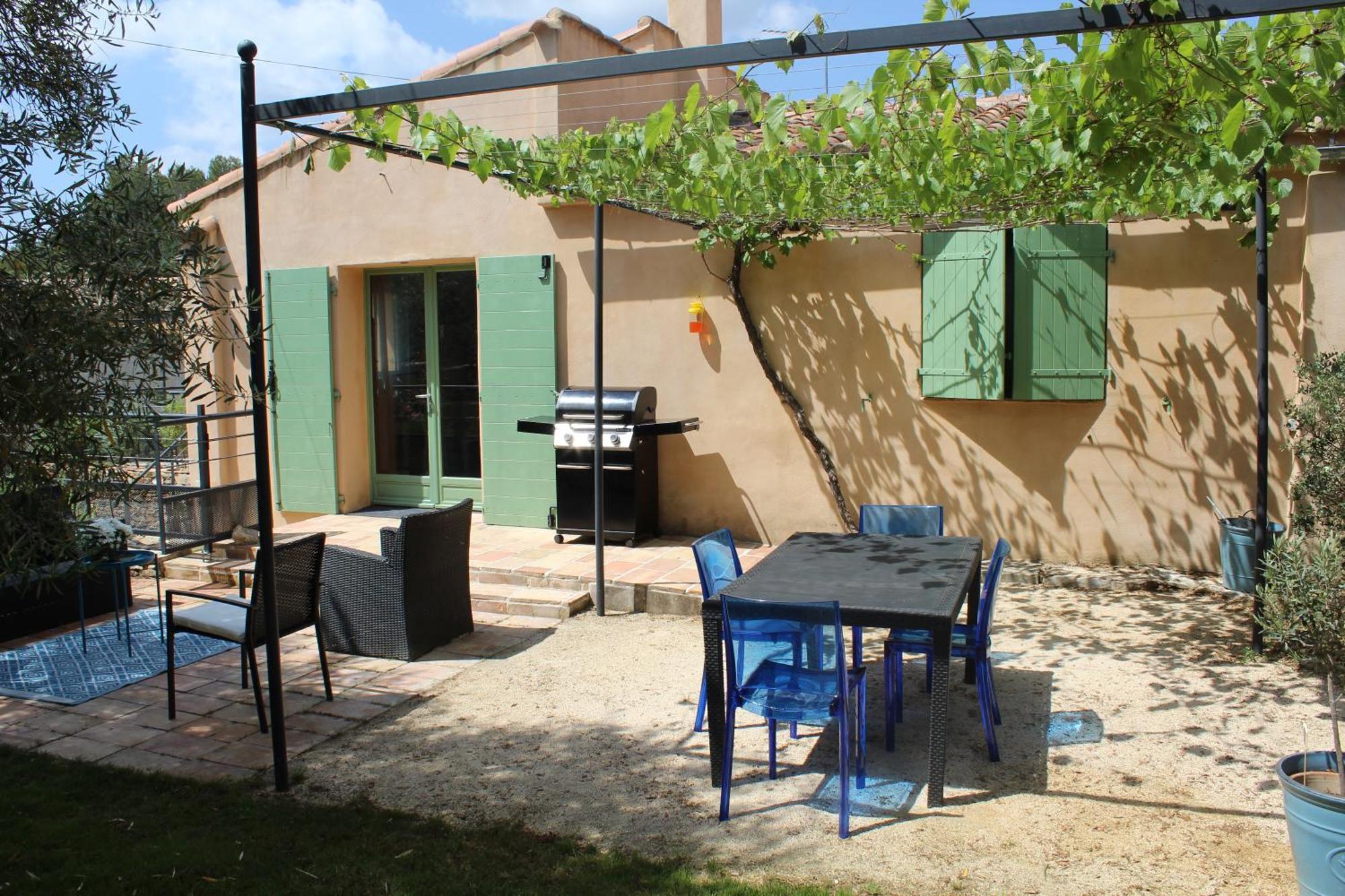 Villa Pierre Blanche Le Calme A 5Mn Du Centre Ville Nîmes Exterior foto